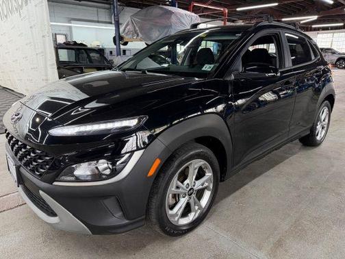 Abyss Black Pearl 2023 Hyundai KONA SEL