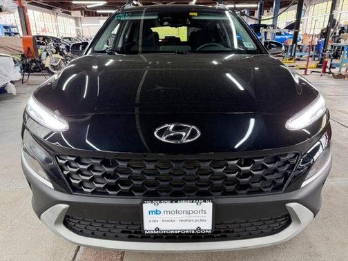 Abyss Black Pearl 2023 Hyundai KONA SEL