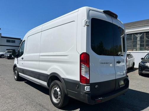 2020 Ford Transit-250 Base