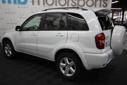 2005 Toyota RAV4 Base