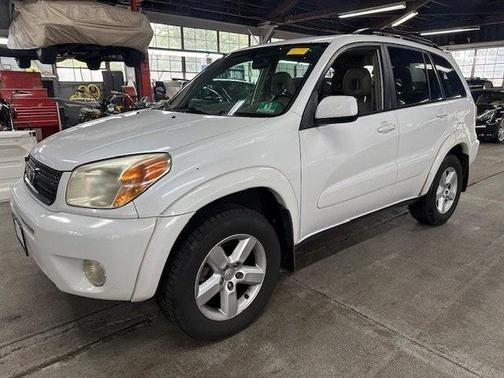 2005 Toyota RAV4 Base