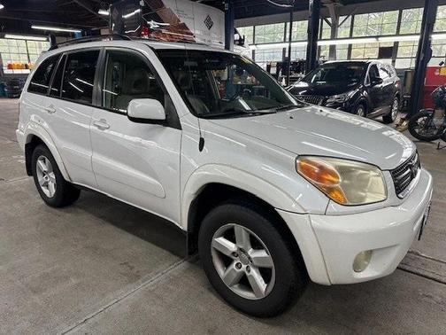2005 Toyota RAV4 Base