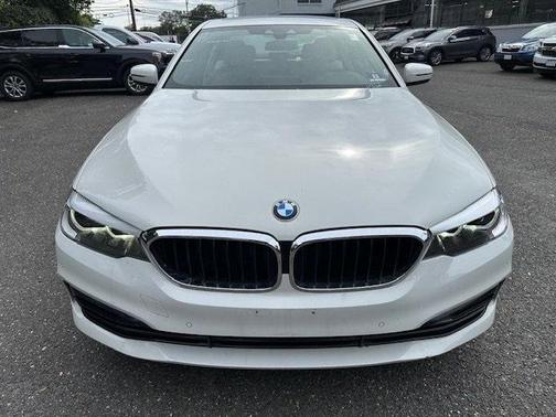 2019 BMW 530 i
