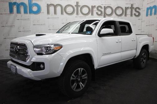 2017 Toyota Tacoma 