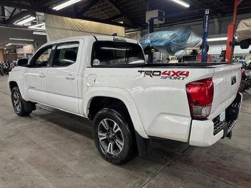 2017 Toyota Tacoma