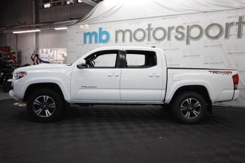 2017 Toyota Tacoma 