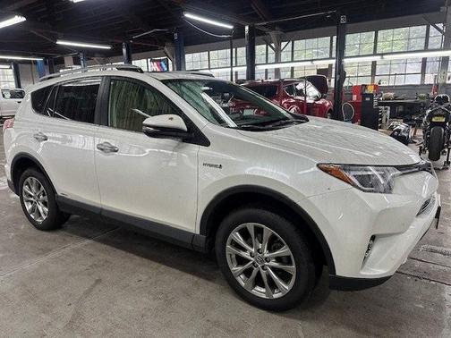 2016 Toyota RAV4 Hybrid Limited