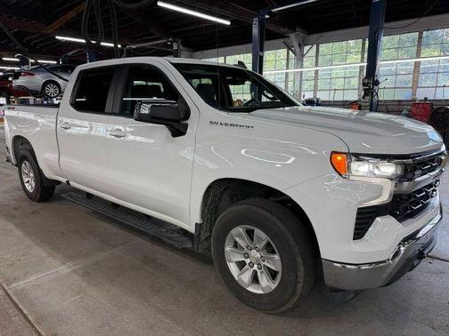 Summit White 2023 Chevrolet Silverado 1500 LT