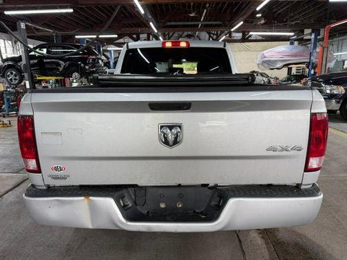 Bright Silver Clearcoat Metallic 2018 RAM 1500 Express