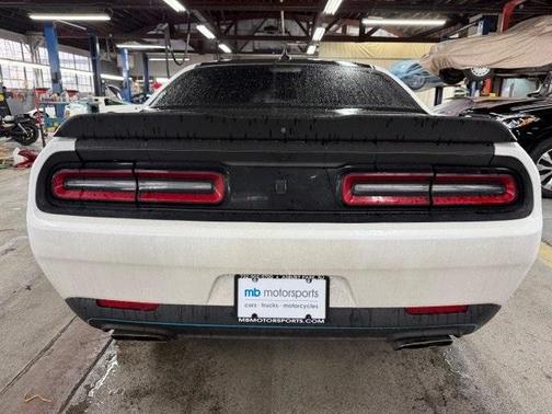 2015 Dodge Challenger R/T Scat Pack