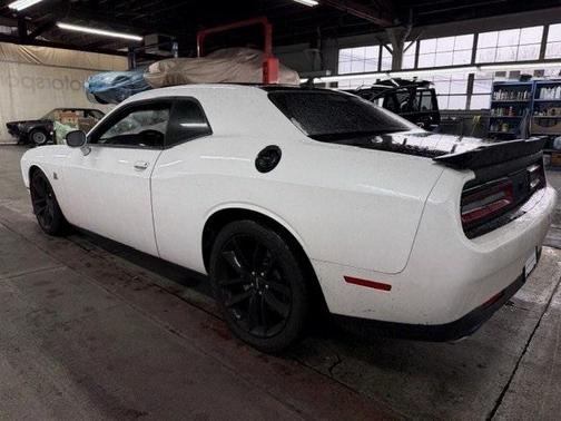 2015 Dodge Challenger R/T Scat Pack