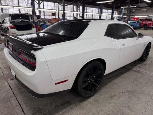 2015 Dodge Challenger R/T Scat Pack