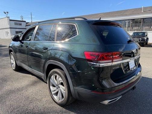 2022 Volkswagen Atlas 3.6L SE w/Technology