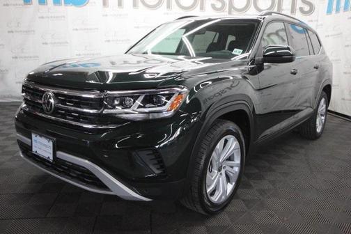 2022 Volkswagen Atlas 3.6L SE w/Technology