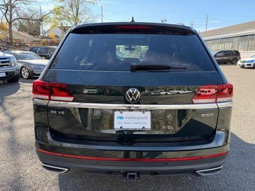 2022 Volkswagen Atlas 3.6L SE w/Technology