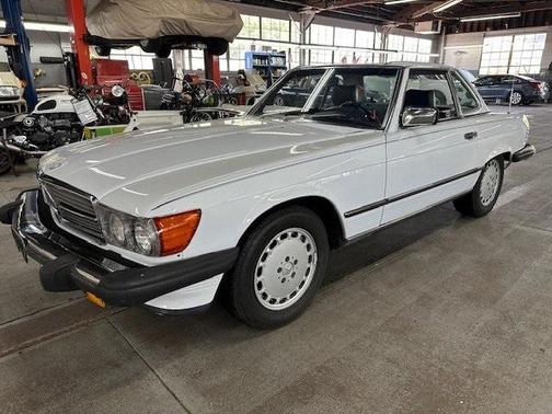 1989 Mercedes-Benz SL-Class 560SL