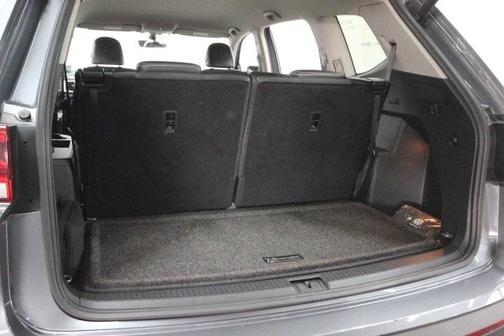 2022 Volkswagen Atlas 3.6L SE w/Technology