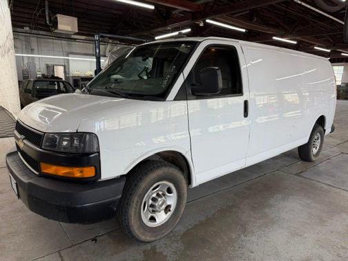 Summit White 2021 Chevrolet Express 3500 Work Van