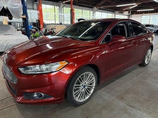 Sunset Metallic 2014 Ford Fusion SE