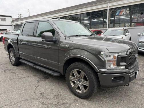 Magnetic Metallic 2018 Ford F-150 Lariat