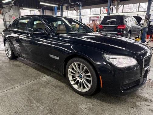 2015 BMW 750 Li xDrive