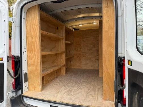 2021 Ford Transit-250 Base