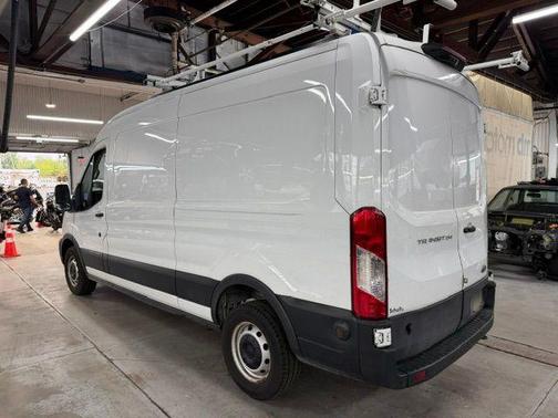Oxford White 2020 Ford Transit-250 Base