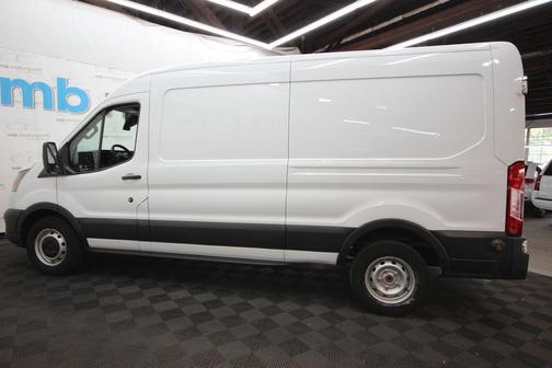 Oxford White 2020 Ford Transit-250 Base