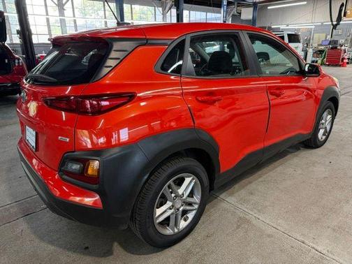 Sunset Orange 2019 Hyundai KONA SE