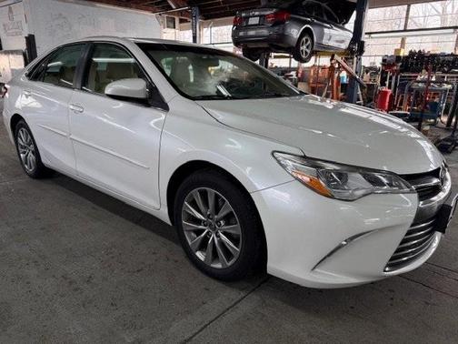 2015 Toyota Camry XSE