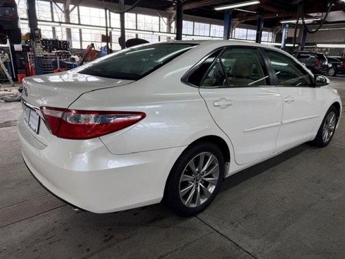 2015 Toyota Camry XSE