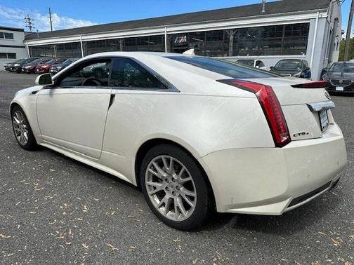 2011 Cadillac CTS Premium