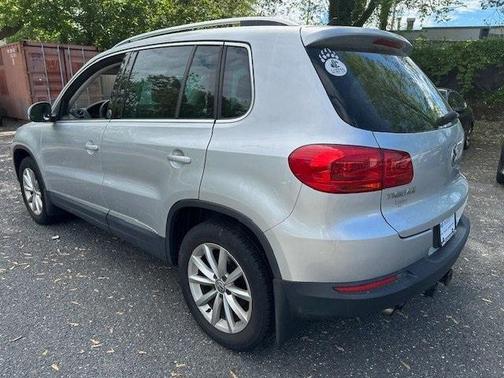 2017 Volkswagen Tiguan 2.0T Wolfsburg Edition