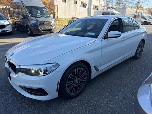 2019 BMW 530 i xDrive