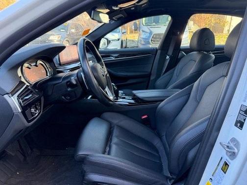 2019 BMW 530 i xDrive