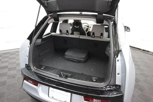 2014 BMW i3 Base w/Range Extender