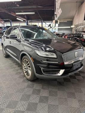 2019 Lincoln Nautilus Reserve