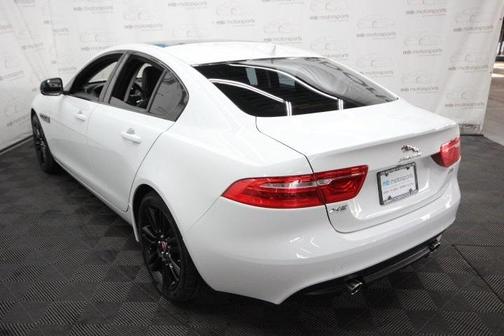 2019 Jaguar XE 25t Prestige