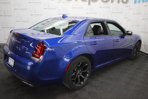 2020 Chrysler 300 S