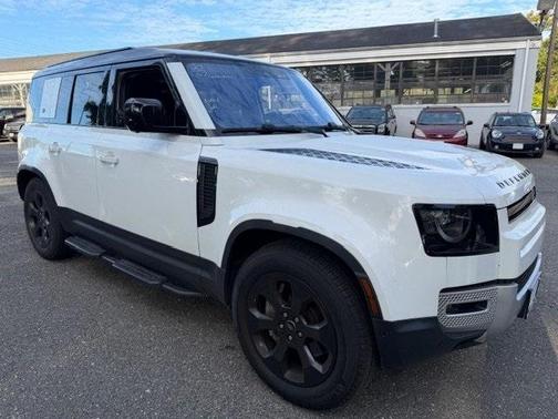 2020 Land Rover Defender 110 SE
