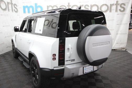 2020 Land Rover Defender 110 SE