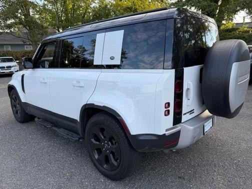 2020 Land Rover Defender 110 SE