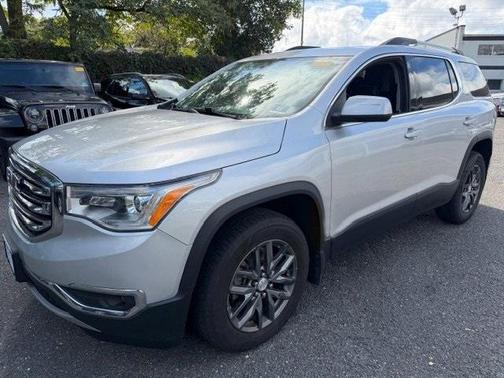 2018 GMC Acadia SLT-1