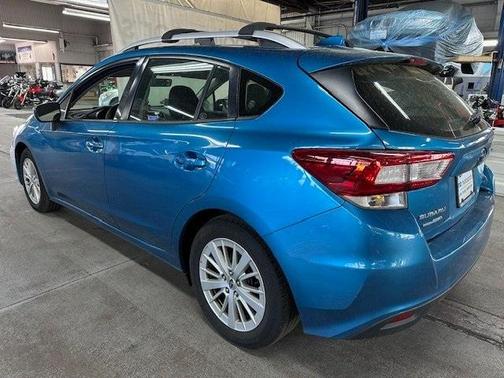 2017 Subaru Impreza 2.0i Premium