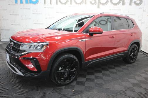Kings Red 2022 Volkswagen Taos 1.5T SE