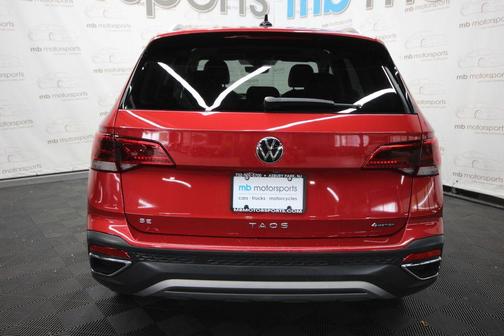 Kings Red 2022 Volkswagen Taos 1.5T SE
