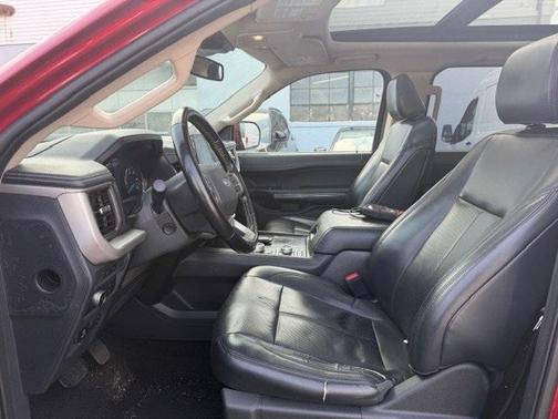 2022 Ford Expedition Max XLT