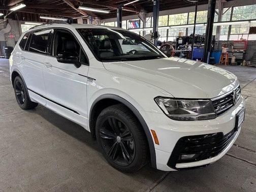 2019 Volkswagen Tiguan 2.0T SEL R-Line Black