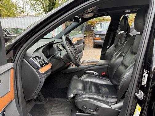 2018 Volvo XC90 T6 Inscription