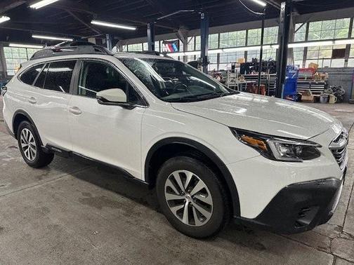 2022 Subaru Outback Premium